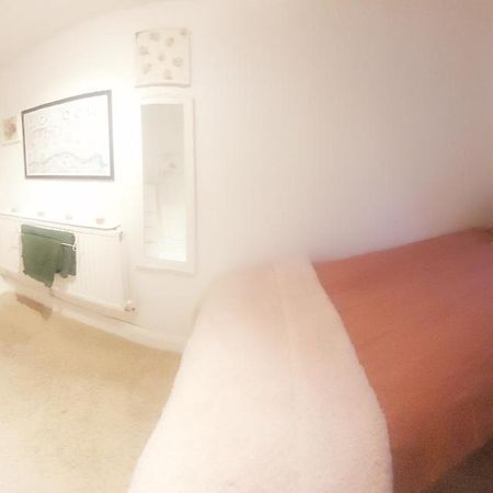 Centrel To London Single Bed Room Quiet Home With Host And Breakfast Londres Exterior foto