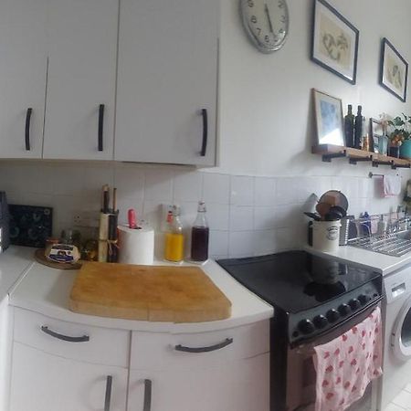 Centrel To London Single Bed Room Quiet Home With Host And Breakfast Londres Exterior foto