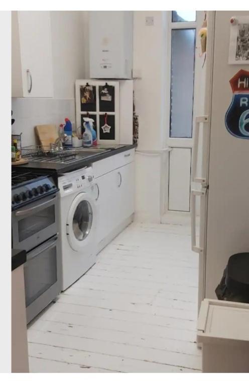 Centrel To London Single Bed Room Quiet Home With Host And Breakfast Londres Exterior foto